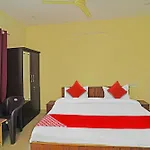 Hotel O Ritu Palace